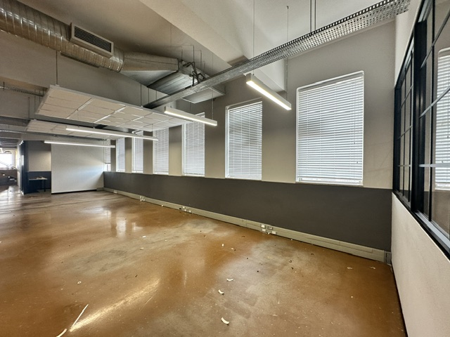 To Let Commercial Property for Rent in Woodstock Western Cape